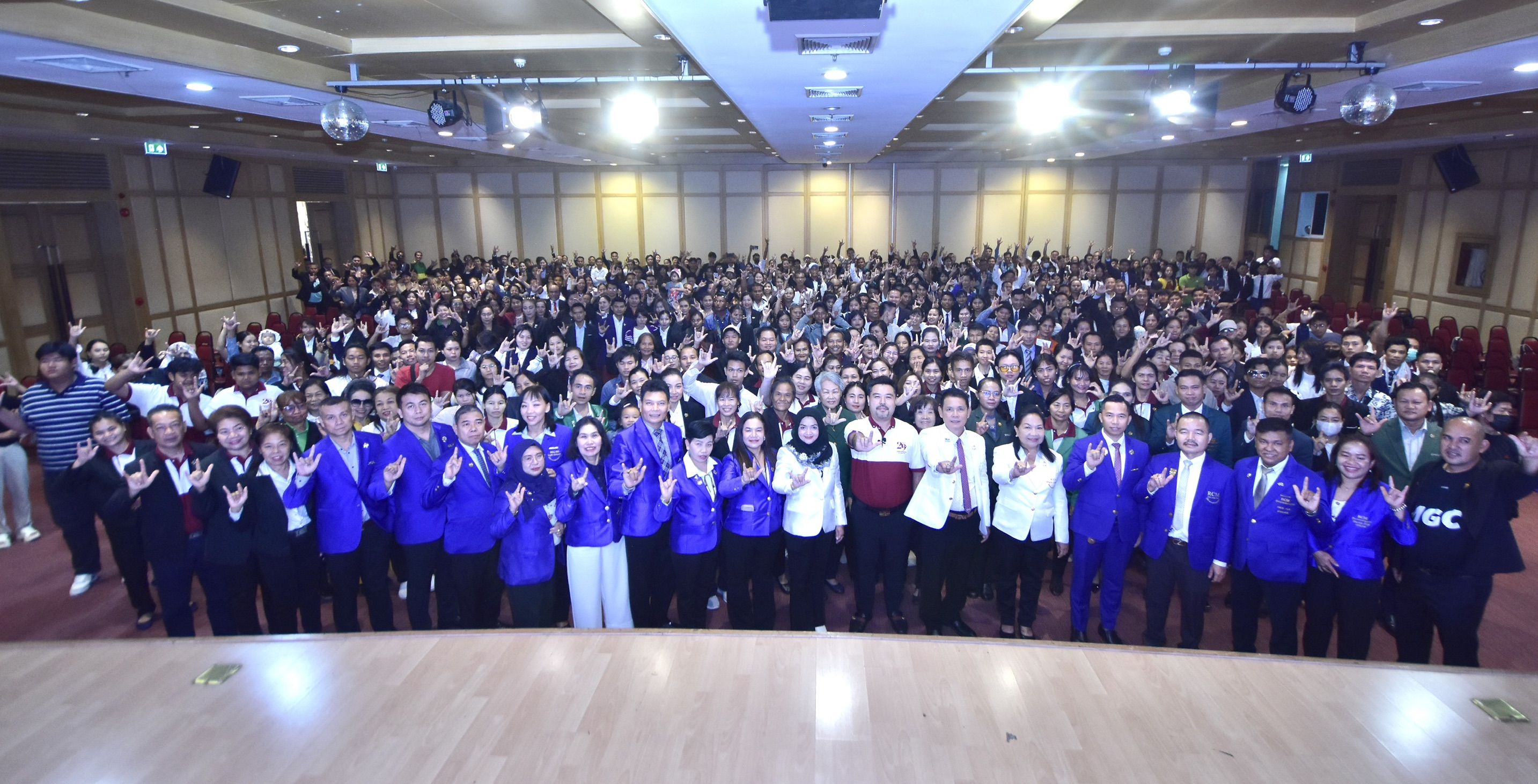 “ซูเลียน” เปิดเวที “THE SUCCESS VISION” พลิกวิสัยทัศน์ธุรกิจ สู่ชีวิตที่คุณเลือก รวมสุดยอดผู้นำเครือข่ายและผู้บริหารระดับแนวหน้า จุดประกายโอกาสใหม่ สู่ความสำเร็จที่ทุกคนสร้างได้