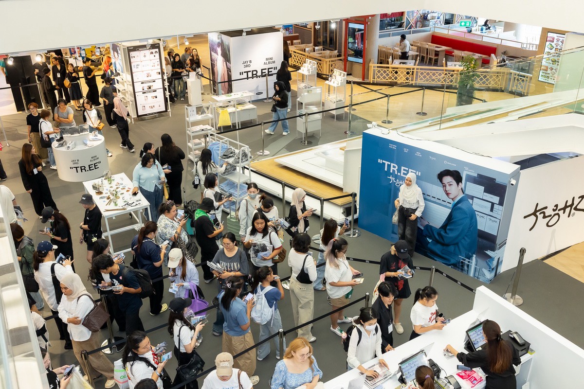 “JAY B” พาแฟนๆ เดินเข้าสู่โลกของ “TR.EE” ผ่าน “JAY B 3rd MINI ALBUM ‘TR.EE’ Pop-up Store” สุดเอ็กซ์คลูซีฟที่สยามดิสคัฟเวอรี่