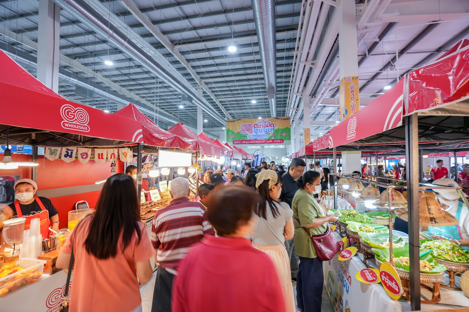 “โก โฮลเซลล์ ในเครือเซ็นทรัล รีเทล” เดินหน้า “ตลาดนัดชุมชนเพื่อคนท้องถิ่น” ปี 3 เปิดพื้นที่กว่า 700 บูธ สนับสนุนผู้ประกอบการชุมชน สร้างรายได้สู้วิกฤติเศรษฐกิจ