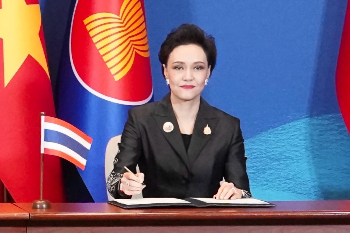 ไทยขับเคลื่อนอาเซียน-ฮ่องกง เปิดตลาดการลงทุนสำเร็จลงนามพิธีสารฯ เปิดประตูการลงทุน เชื่อมโยงห่วงโซ่อุปทานภูมิภาค